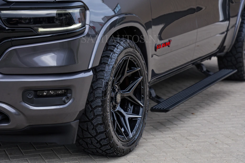  https://morgenlease.images.ilsa.cloud/02d12729-2f59-40d8-a03d-a72d774b73df.webp