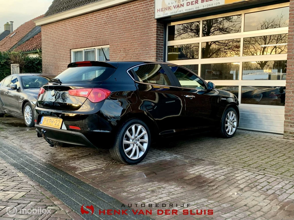 https://morgenlease.images.ilsa.cloud/05840b7b-4f33-4650-ac08-3b5e58d20462.webp