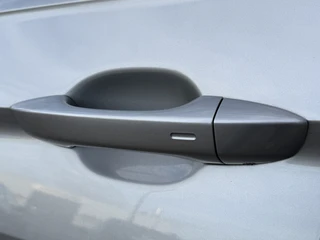 https://morgenlease.images.ilsa.cloud/06fb3914-3729-414e-8f37-bfccb061a3f7.webp