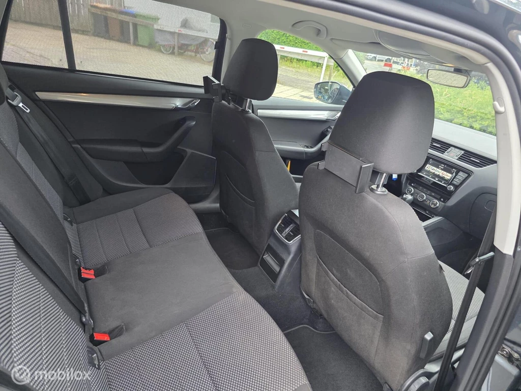  https://morgenlease.images.ilsa.cloud/085a0427-d671-4eb8-8fff-d00c53fc553e.webp