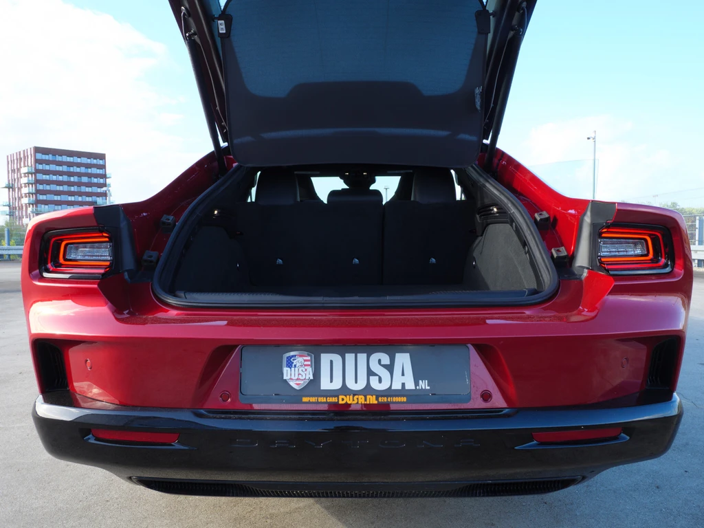  https://morgenlease.images.ilsa.cloud/08fa9429-4be1-48ad-b5d9-1caa90d3b699.webp