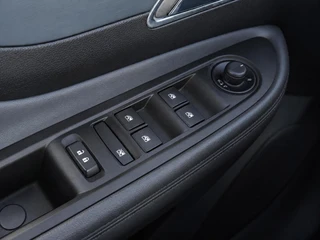 https://morgenlease.images.ilsa.cloud/0abc4180-d49e-4724-8a53-0a63656b61db.webp
