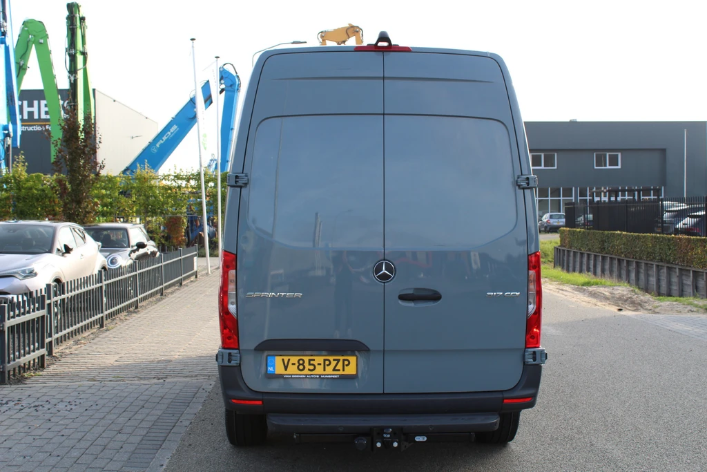  https://morgenlease.images.ilsa.cloud/0c19cb93-0967-4e8f-a9d0-e0eb91af9655.webp