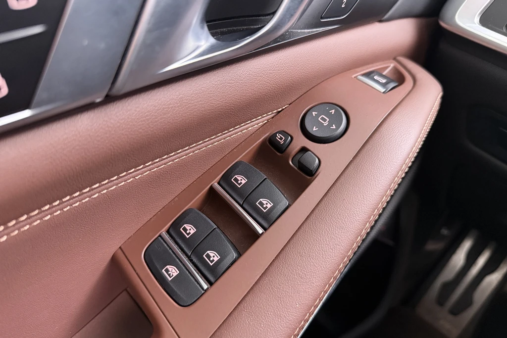  https://morgenlease.images.ilsa.cloud/0c2cf0f8-6dd6-4dce-babe-5b7515d6195d.webp