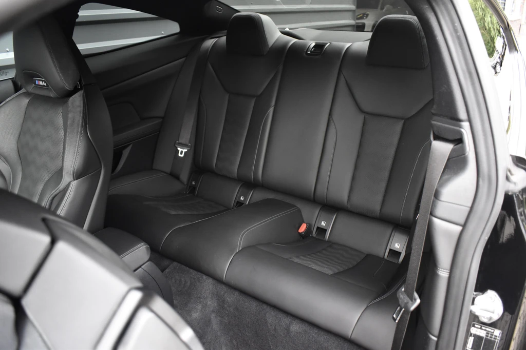  https://morgenlease.images.ilsa.cloud/0cfca3b0-a4ff-40d4-b999-85d697f26808.webp