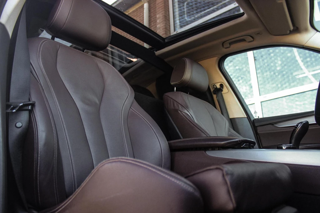  https://morgenlease.images.ilsa.cloud/0e5e153b-1103-459a-8e95-ed78b00f9609.webp