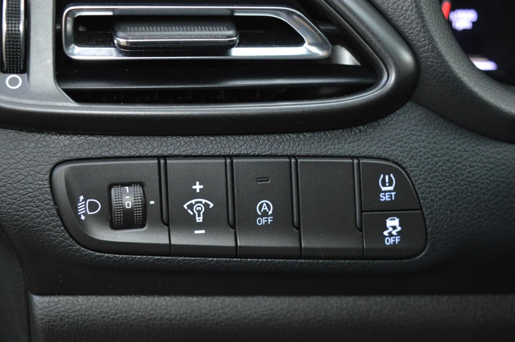  https://morgenlease.images.ilsa.cloud/0fc137eb-6057-4ff6-95af-425f2c3e46c5.webp