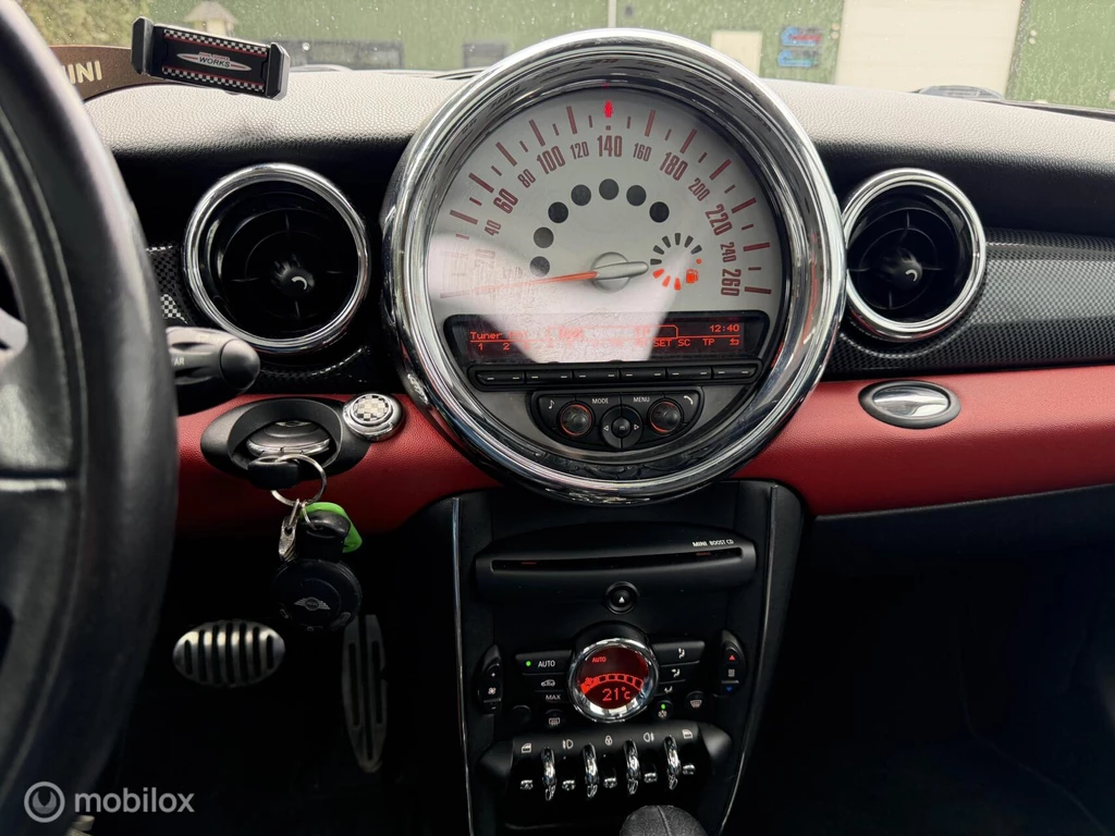  https://morgenlease.images.ilsa.cloud/10875575-52b7-407a-bc3c-18f9892fadc3.webp