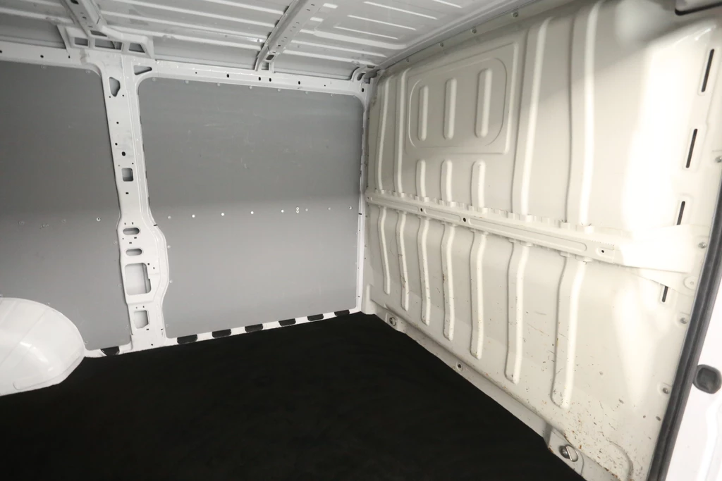  https://morgenlease.images.ilsa.cloud/10abd53b-0946-437a-b82b-beb51e661c49.webp