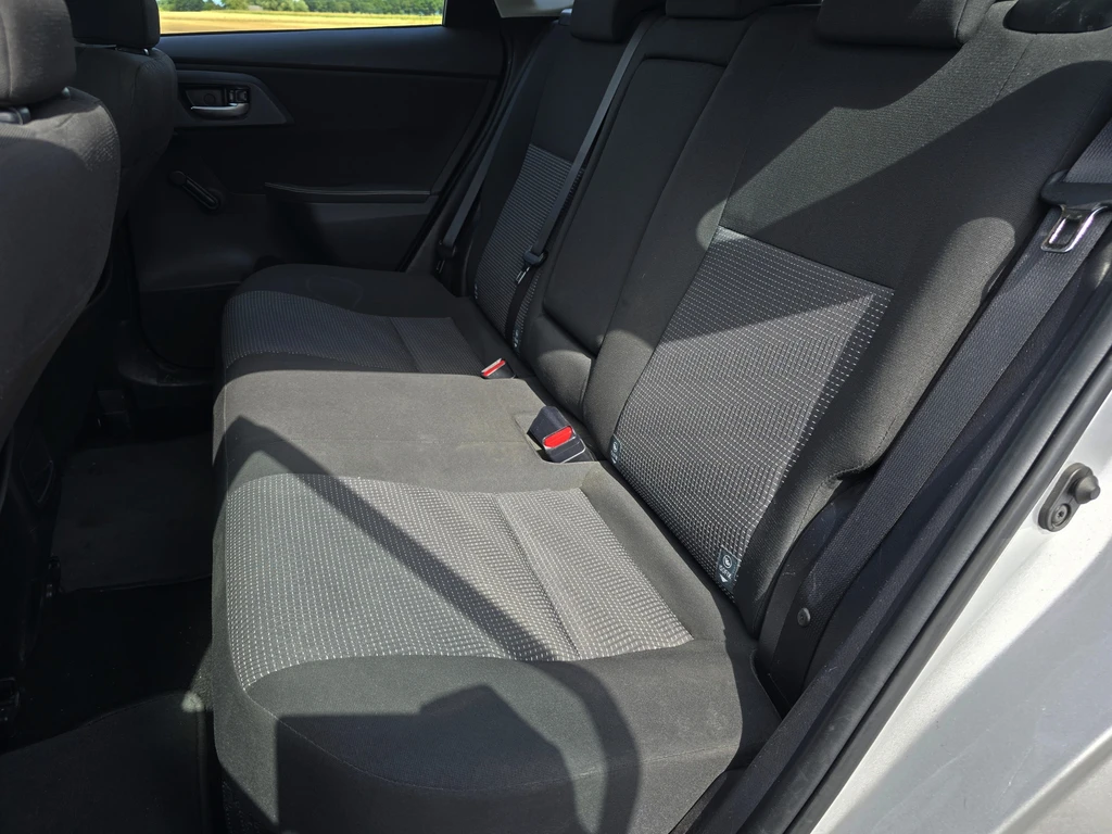  https://morgenlease.images.ilsa.cloud/1182e56d-686d-4fbd-8ca0-df8b82522d8b.webp