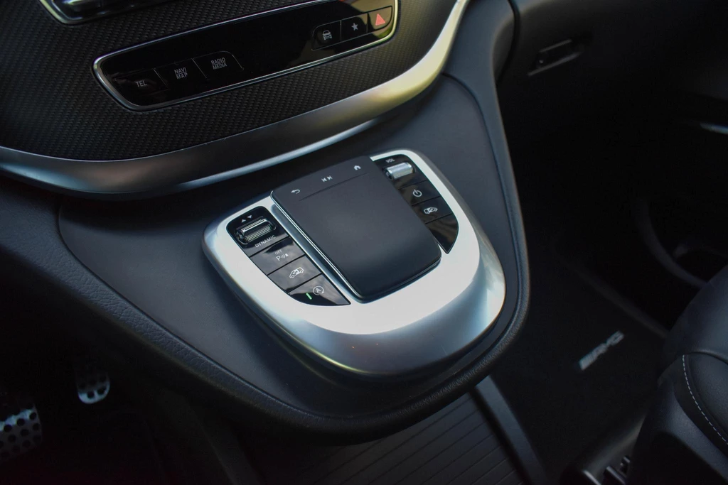  https://morgenlease.images.ilsa.cloud/11ba26f5-8039-40ac-9050-5dd6ed774321.webp