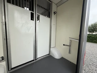 https://morgenlease.images.ilsa.cloud/146ae6fc-d7bf-4cf4-a98b-52cf9bad131c.webp