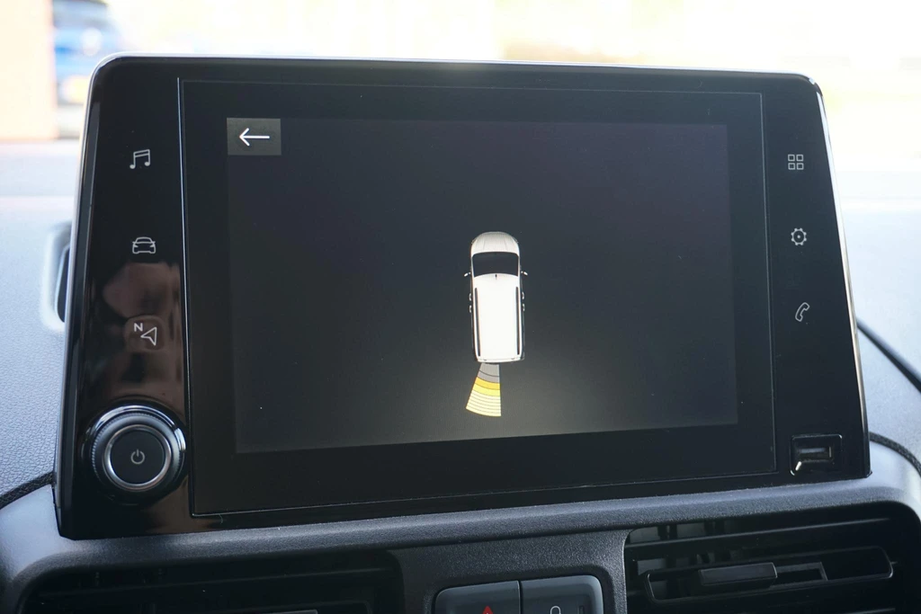  https://morgenlease.images.ilsa.cloud/14a46ceb-7dd3-437e-83c3-283cf7b14919.webp
