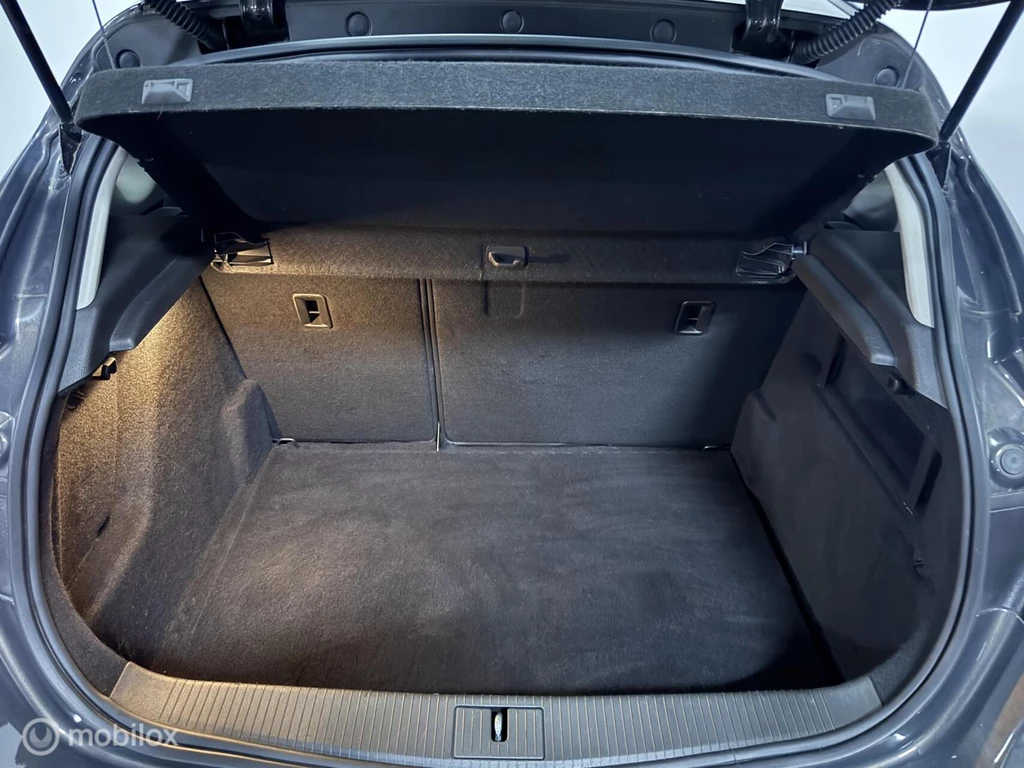  https://morgenlease.images.ilsa.cloud/14e700b8-df35-4dc0-adad-ad5dc1948299.webp