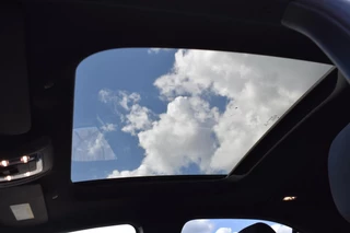 https://morgenlease.images.ilsa.cloud/159e05cc-f8bf-46be-b328-e9cdab1969a6.webp