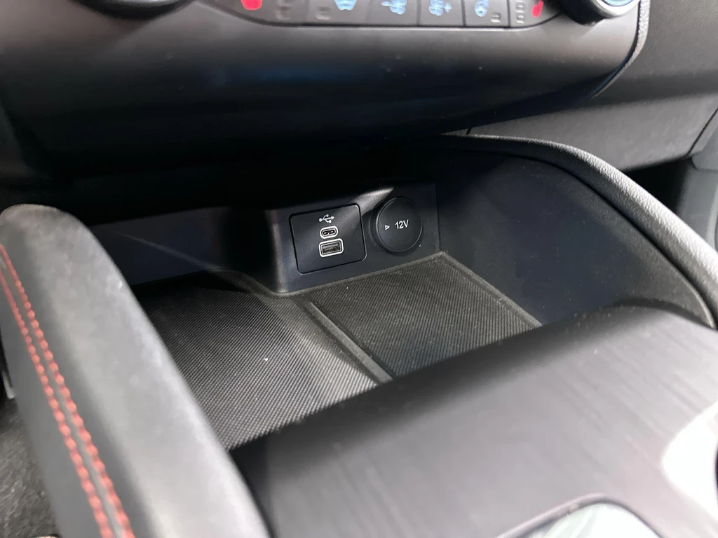  https://morgenlease.images.ilsa.cloud/174f6ddb-86f0-4afa-8f86-5b0f456fd7db.webp