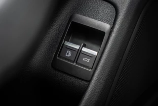 https://morgenlease.images.ilsa.cloud/17abe04c-474c-4963-ae9e-e518bb98153c.webp