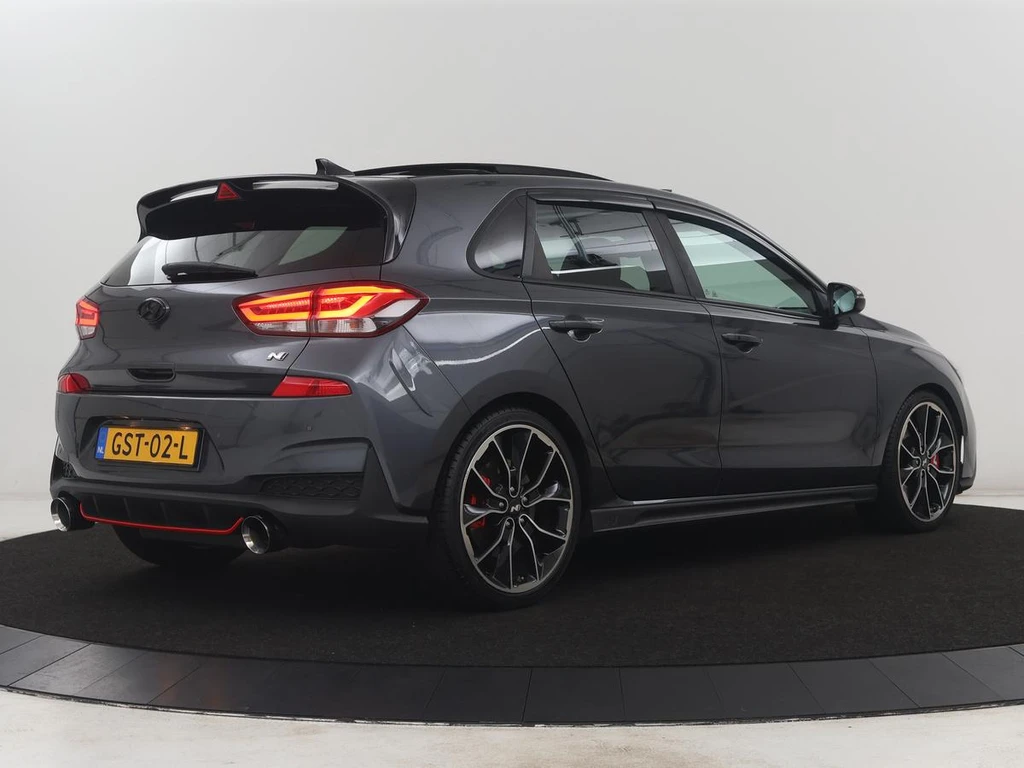  https://morgenlease.images.ilsa.cloud/1b458085-9079-4d3f-97d3-b8c2d61d8c7f.webp