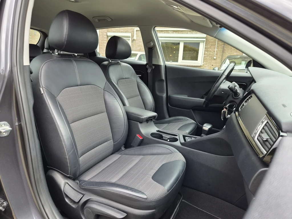  https://morgenlease.images.ilsa.cloud/1b5fec44-b3bd-41a1-b1f4-6516a1af3591.webp