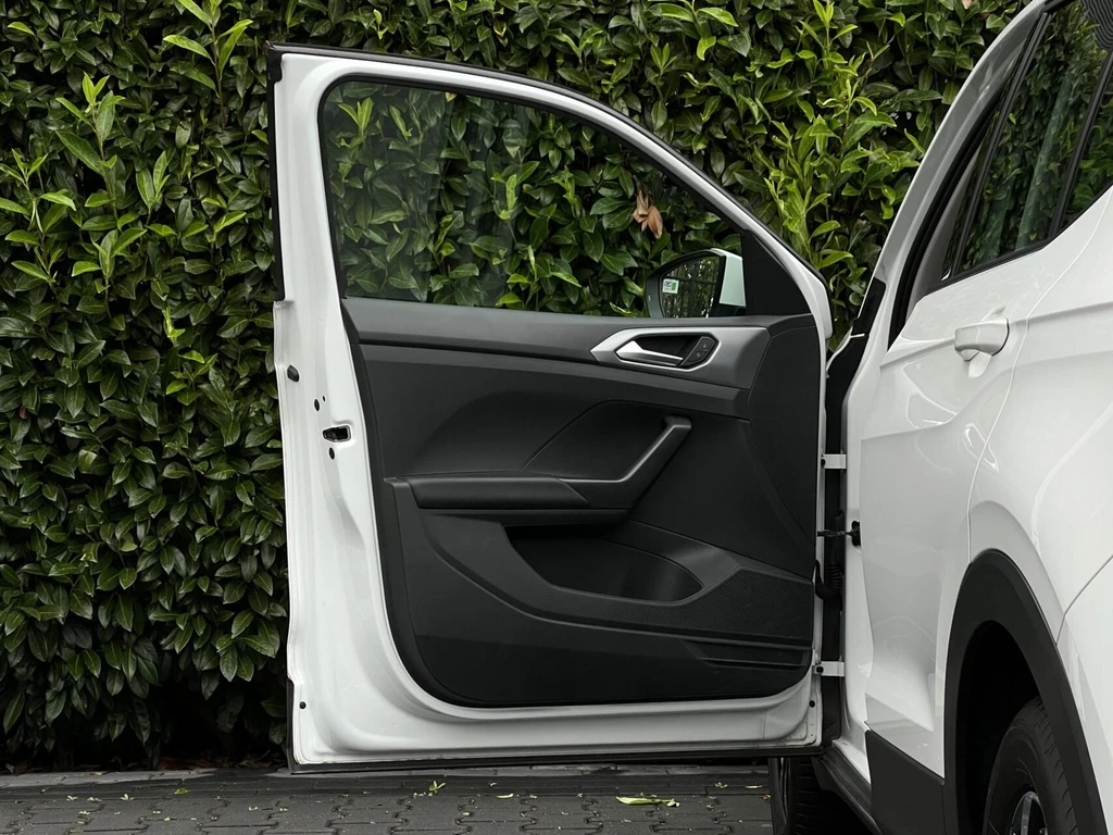 https://morgenlease.images.ilsa.cloud/1be53e8b-aa6e-4696-8256-baf7ed4021f2.webp