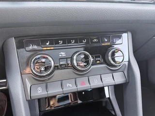 https://morgenlease.images.ilsa.cloud/1e230de3-cecb-444e-8fb0-ea5dc7745bc1.webp