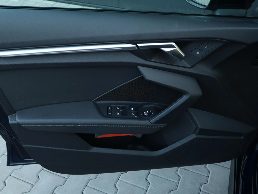  https://morgenlease.images.ilsa.cloud/200e4f2a-ea74-4727-af05-a1c12513612f.webp