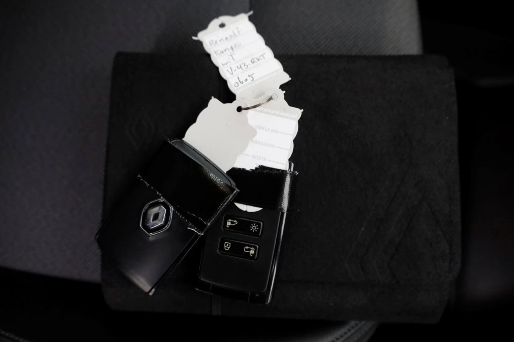  https://morgenlease.images.ilsa.cloud/205f44a3-c794-4eef-b59c-ddea7c991089.webp