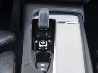 https://morgenlease.images.ilsa.cloud/22fcddbb-c6eb-4761-81c8-74bb8943da9f.webp
