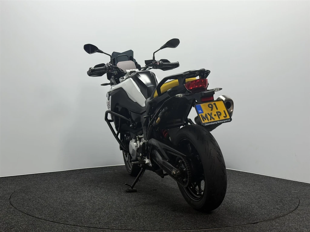  https://morgenlease.images.ilsa.cloud/240dd27f-1f45-411e-a6bd-c267c35c8bf1.webp