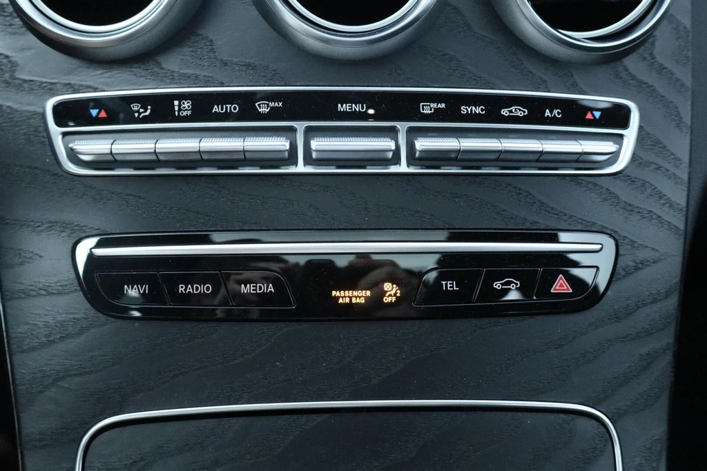  https://morgenlease.images.ilsa.cloud/26be995e-8e6d-43a7-b914-aee4dac02d37.webp