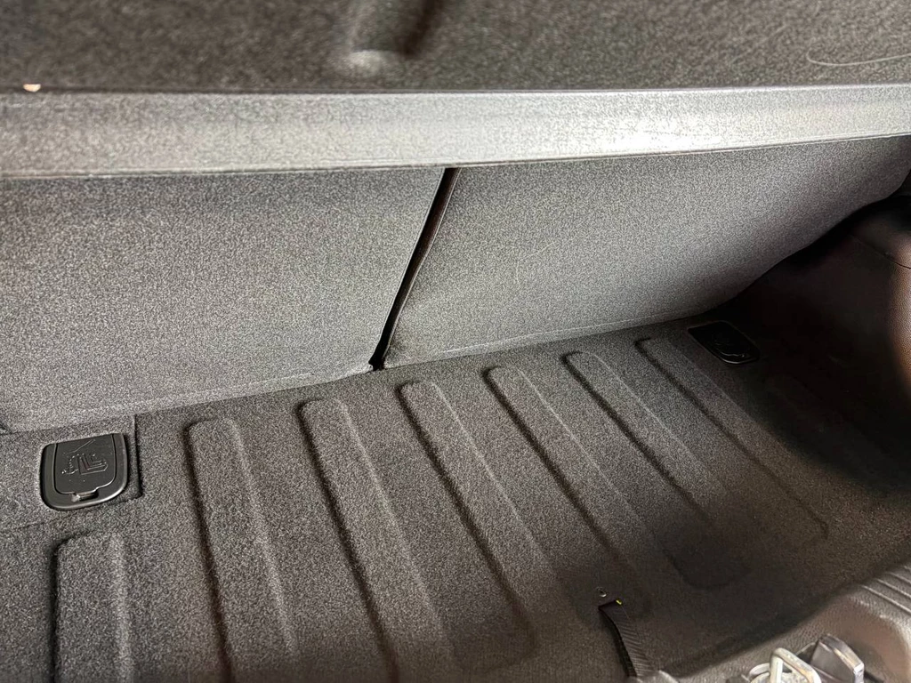  https://morgenlease.images.ilsa.cloud/26c12f93-5470-4633-98c4-5dbcc6731a34.webp