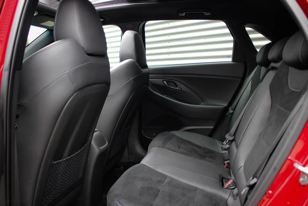  https://morgenlease.images.ilsa.cloud/286ea873-f488-439f-a0c7-af2a023e68fe.webp