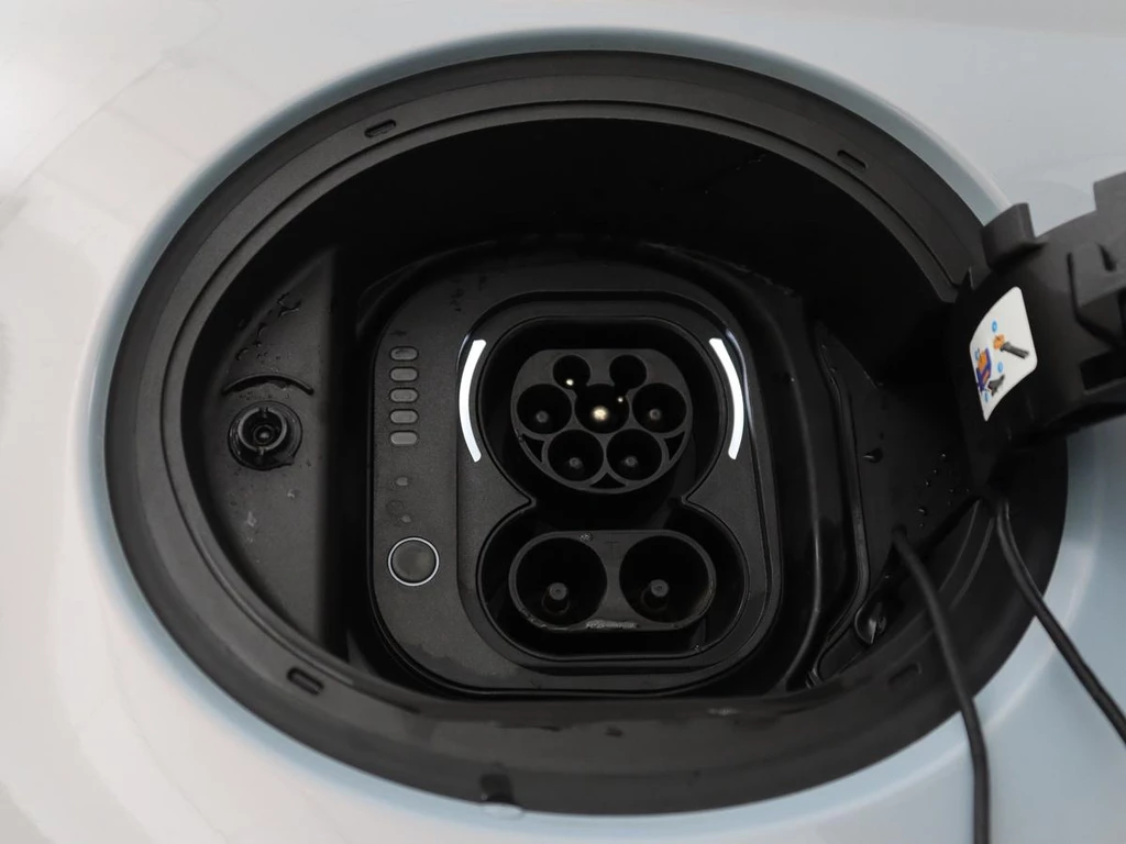  https://morgenlease.images.ilsa.cloud/2875b58e-ad38-4dd1-b36c-3e773f453777.webp
