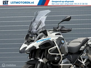 https://morgenlease.images.ilsa.cloud/2bda6c9a-7f43-4fcb-a772-18e048de57b3.webp