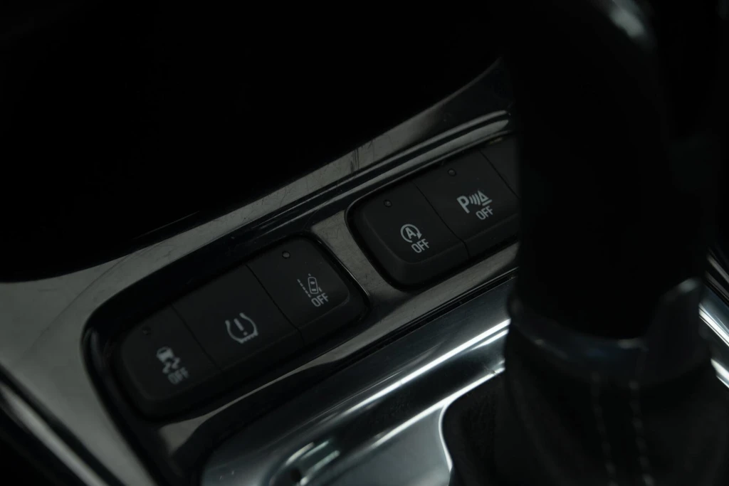  https://morgenlease.images.ilsa.cloud/2c507857-b8a4-4102-8876-553d6fb60e3e.webp