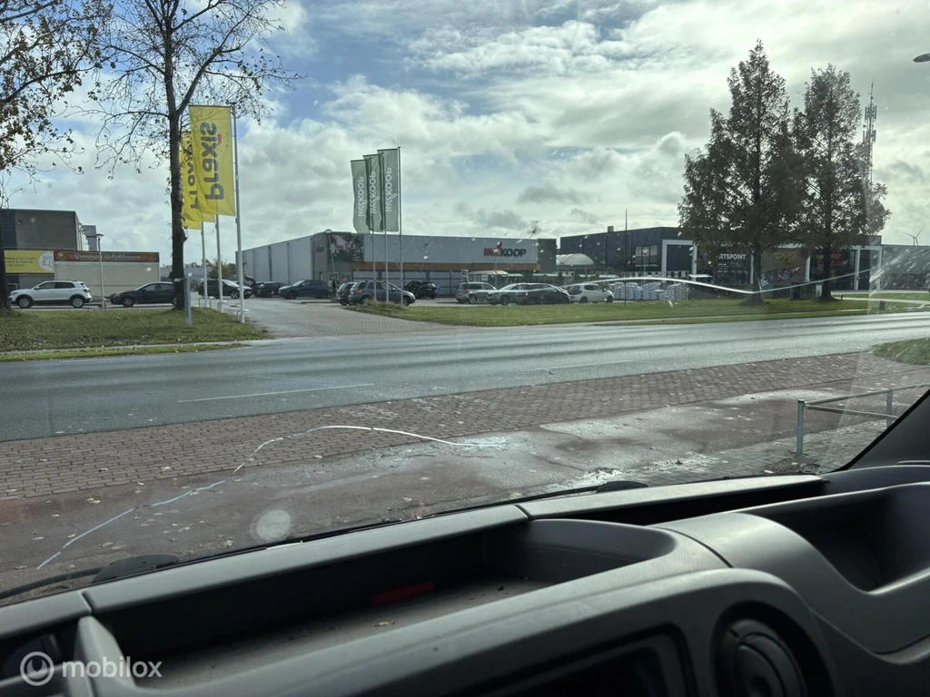  https://morgenlease.images.ilsa.cloud/3015804d-1c80-4617-8d86-54a0942650da.webp