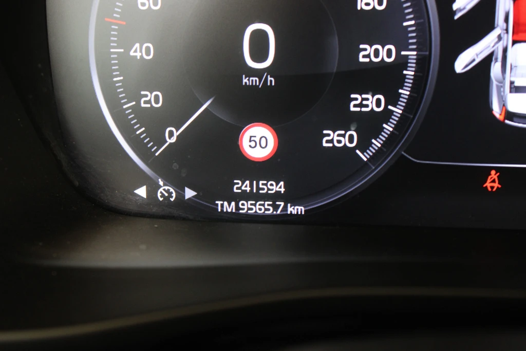  https://morgenlease.images.ilsa.cloud/3196d8e1-2976-480a-8d02-f312816492b1.webp