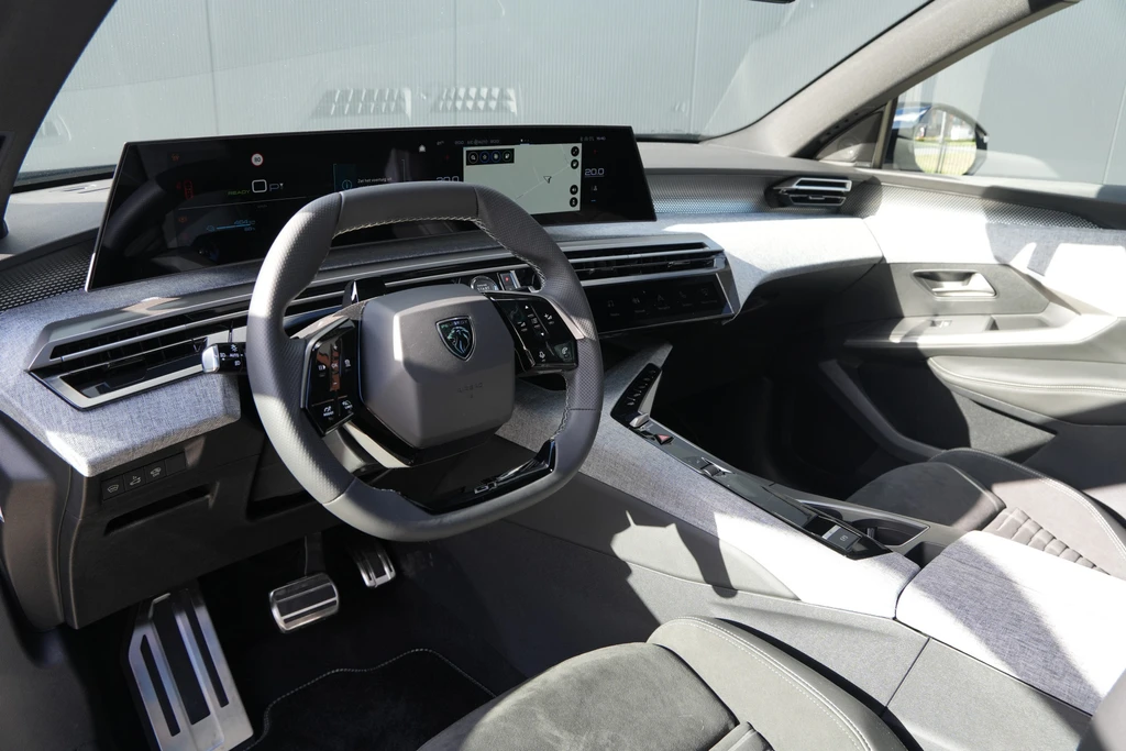  https://morgenlease.images.ilsa.cloud/325adcbb-e404-4942-a47c-4bbe5ec401c0.webp