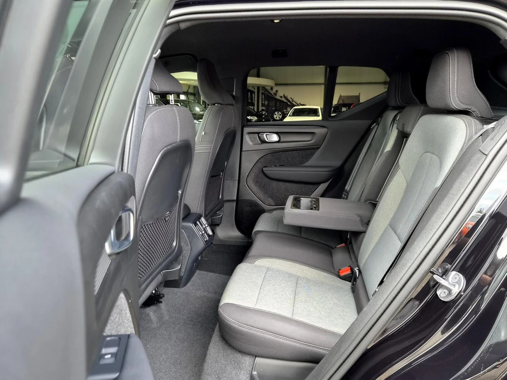  https://morgenlease.images.ilsa.cloud/3369b236-4e82-4c02-a2df-ec53fdb12d8b.webp