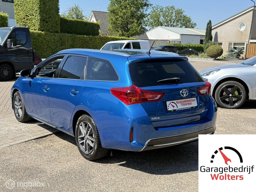  https://morgenlease.images.ilsa.cloud/34203b15-570f-4bdb-8f20-940324cfa642.webp