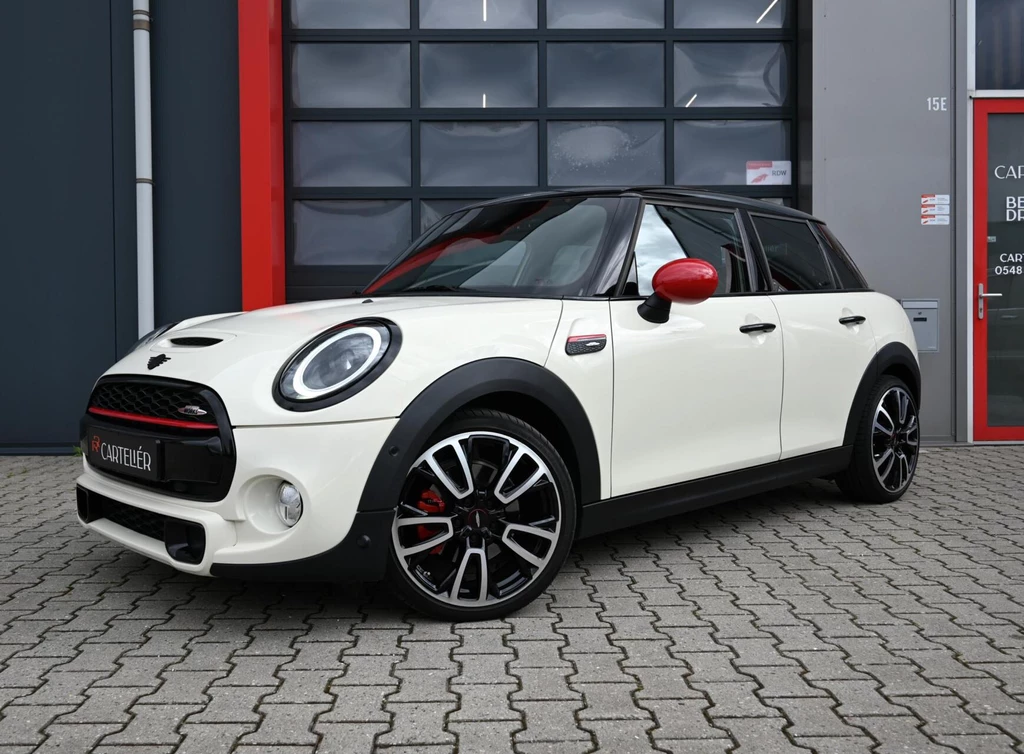  https://morgenlease.images.ilsa.cloud/35163def-3583-4e2d-a9a5-dc580926bff9.webp