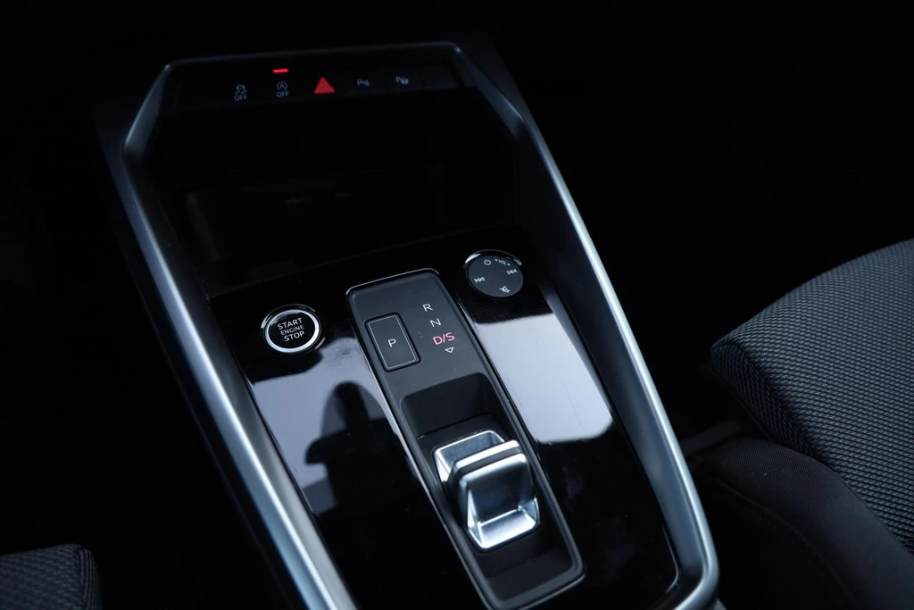  https://morgenlease.images.ilsa.cloud/3653b135-2607-4370-ad3c-b427a2412774.webp