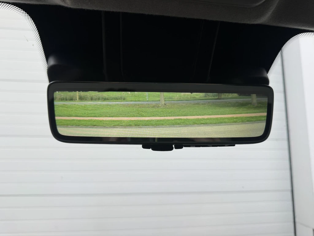  https://morgenlease.images.ilsa.cloud/37efb744-20a2-43bd-a6a6-a42448cc8d1b.webp