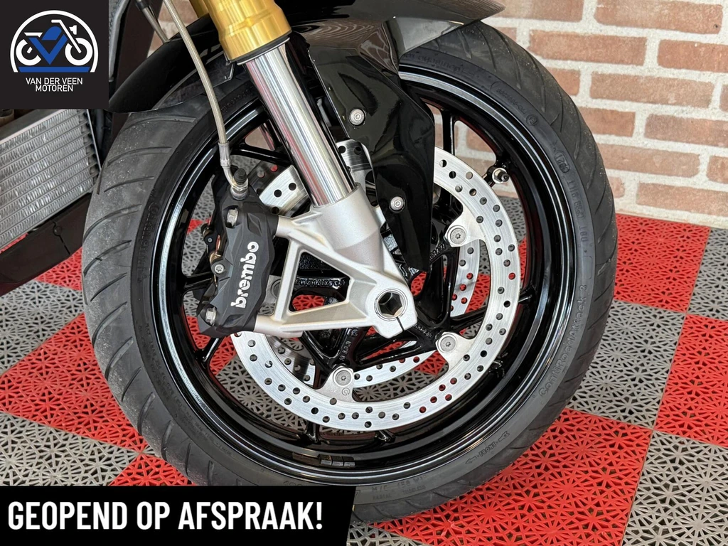  https://morgenlease.images.ilsa.cloud/398a36f1-3030-40ef-bcc0-7ed1d1ee7de2.webp