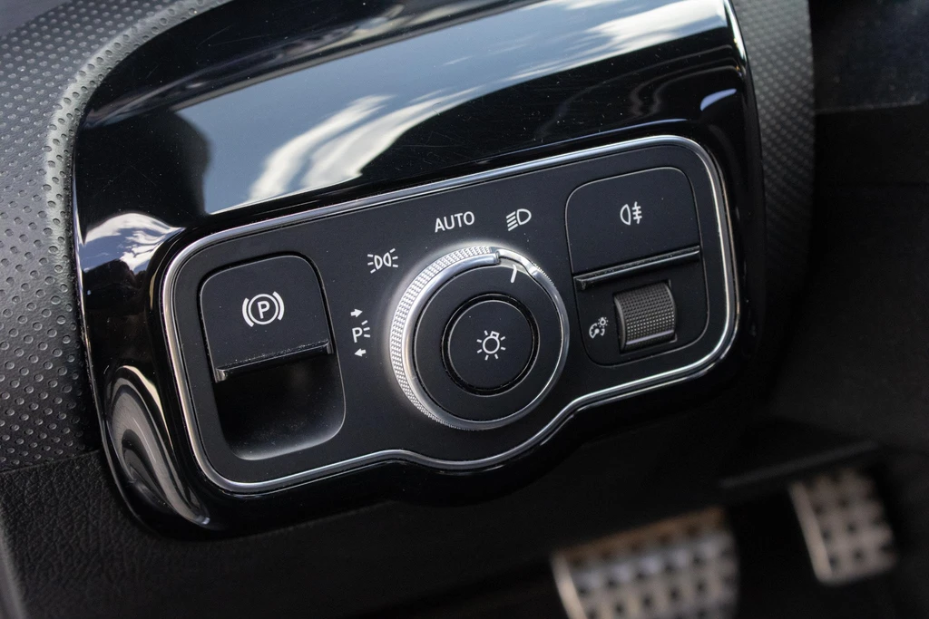  https://morgenlease.images.ilsa.cloud/39cc19a0-5799-4c0f-a60b-1166b48c7da8.webp