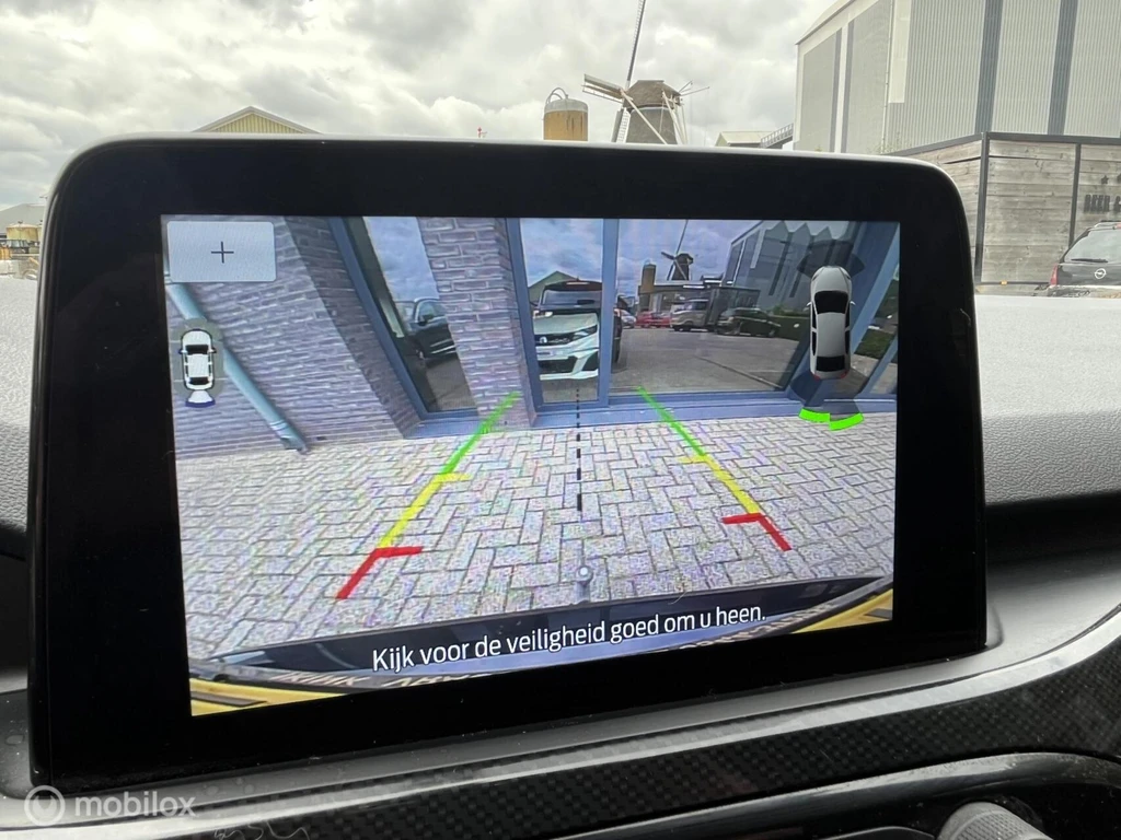  https://morgenlease.images.ilsa.cloud/3c1edf98-22a3-41d0-8120-704e88e14a04.webp