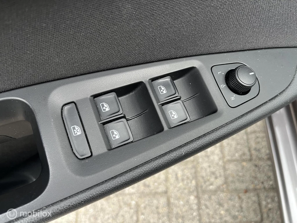  https://morgenlease.images.ilsa.cloud/3e50513d-afe3-4e2c-b9da-169962b8608d.webp