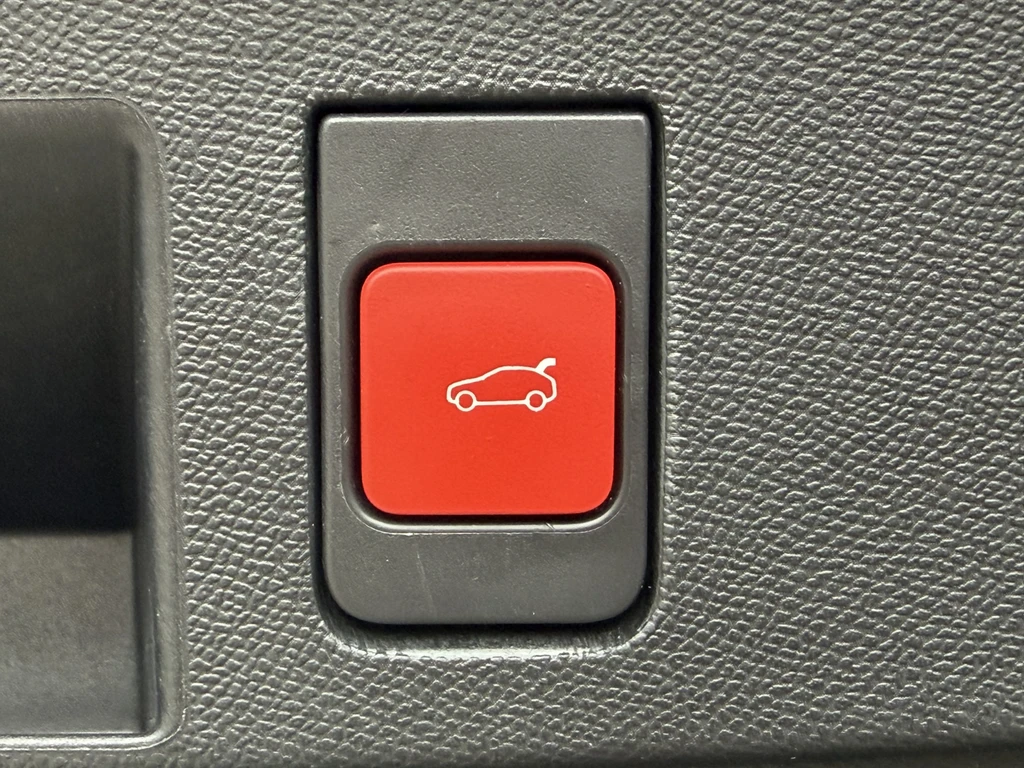  https://morgenlease.images.ilsa.cloud/40e4cbd3-3be6-4fea-969e-0b1338168b0d.webp