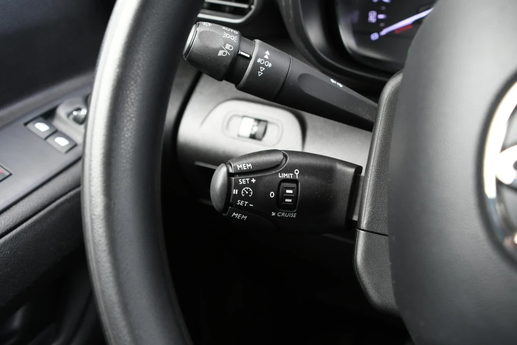  https://morgenlease.images.ilsa.cloud/42f51a44-11b3-4d0e-b716-5b0e5271651c.webp
