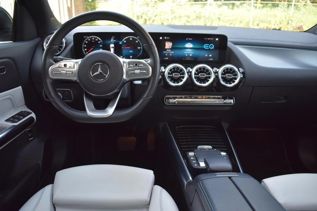  https://morgenlease.images.ilsa.cloud/44f643ef-c7ee-49c7-b35b-dfa41c03231a.webp